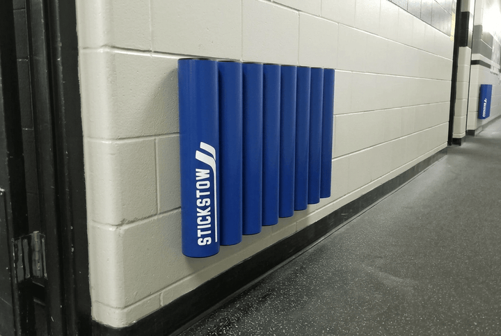 Blue rack retry with flat square-cut tops