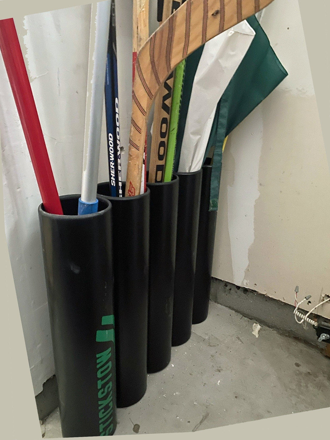 Players Bench Hockey Stick Holder Rack SS4205s Broomball Lacrosse Bandy and beyond - Stickstow