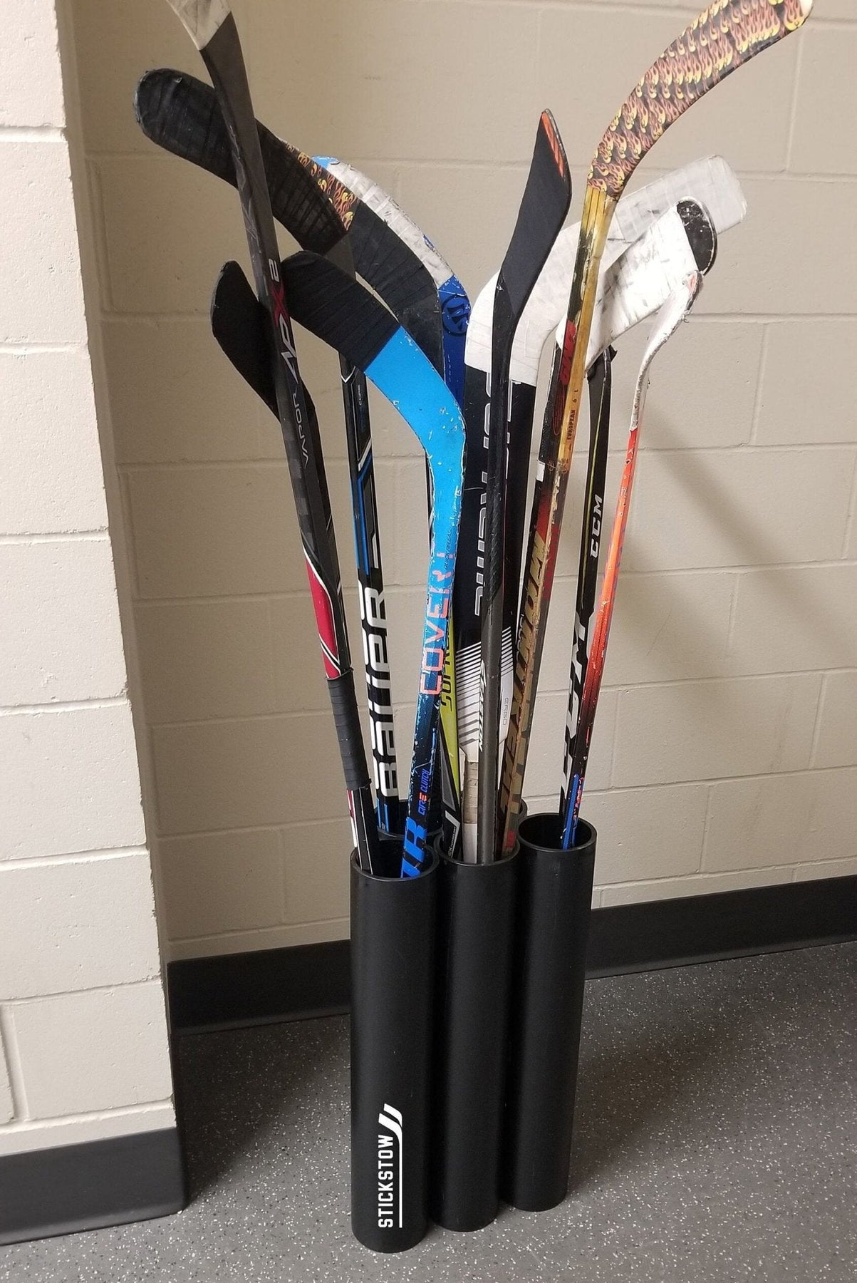 Outdoor Rink Stick Rack Free-Standing Hockey Stick Rack - Holds 10-20 Sticks - Stickstow
